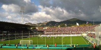Stadio Franchi di Firenze, casa della Fiorentina, fonte By lauren - originally posted to Flickr as futbol, CC BY 2.0, https://commons.wikimedia.org/w/index.php?curid=6511554