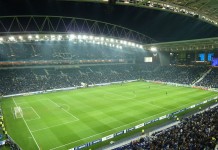 Estádio do Dragão, casa del Porto, fonte By Edgar Jiménez from Porto, Portugal - Estádio do DragãoUploaded by JotaCartas, CC BY-SA 2.0, https://commons.wikimedia.org/w/index.php?curid=24982068