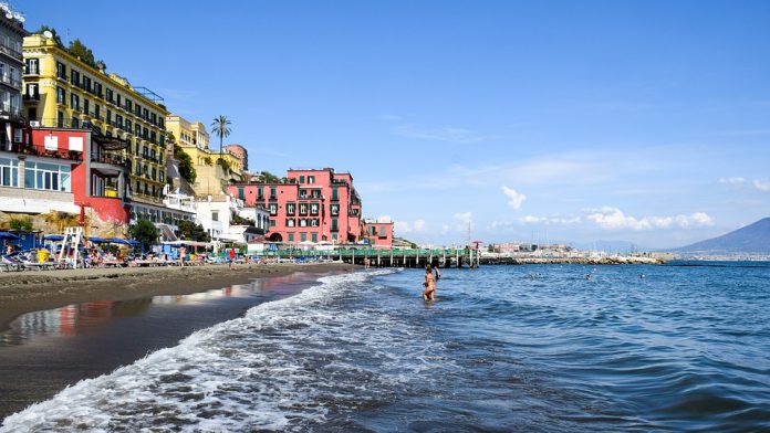 Spiagge Napoli, fonte Pixabay